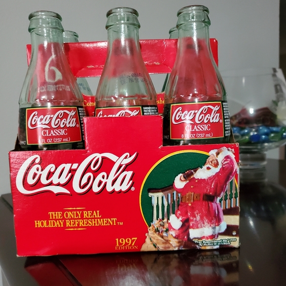 Christmas 1997 edition coke classic bottles - Picture 2 of 3
